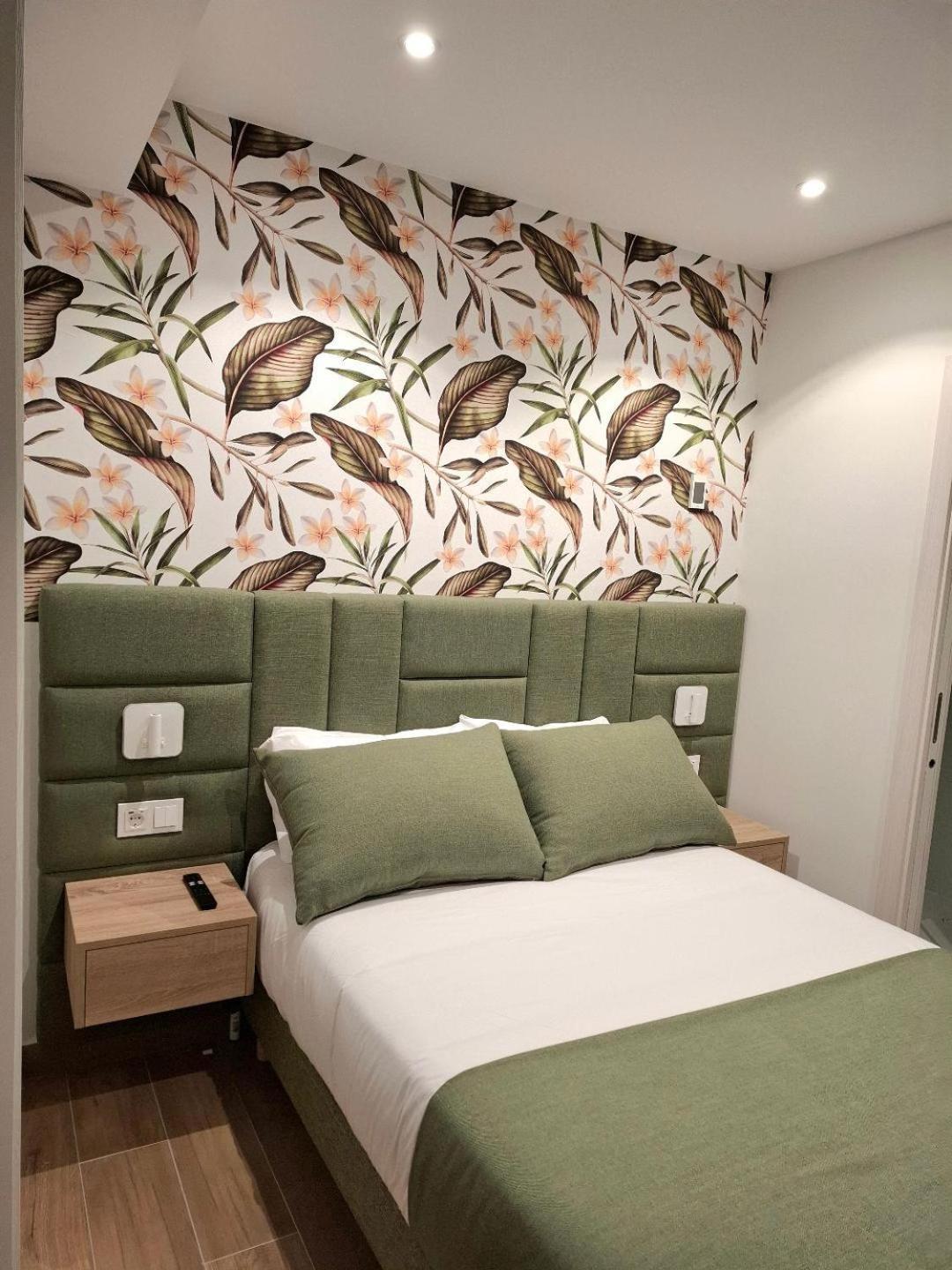 Double Room,1643771150:JPEG